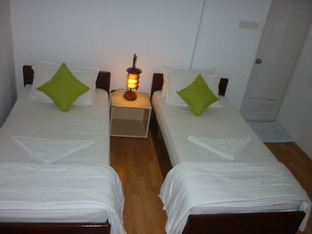 Hotel Batuta Maldives Surf View Thulusdhoo Exterior foto